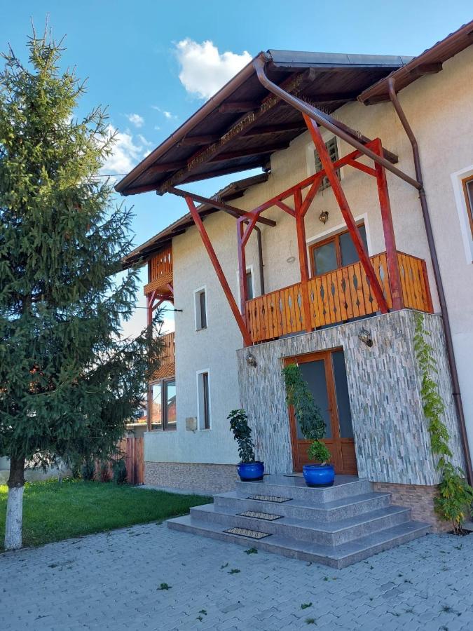 Pensiunea Vera Rîşnov Dış mekan fotoğraf