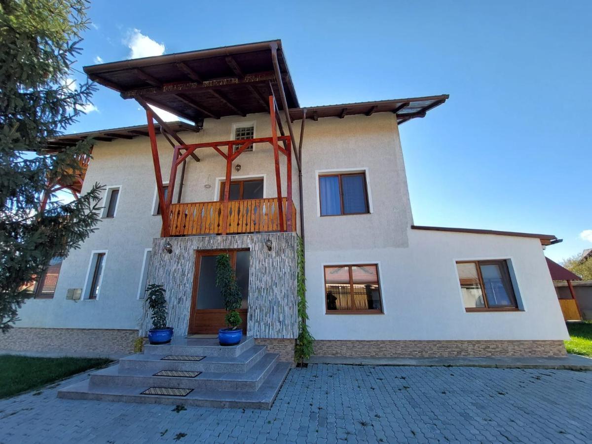 Pensiunea Vera Rîşnov Dış mekan fotoğraf